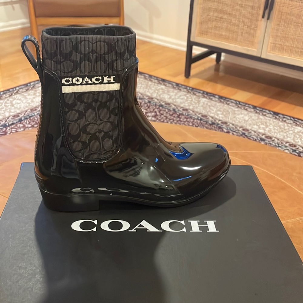 Coach Women’s Rivington Rainboots in Black Size 6